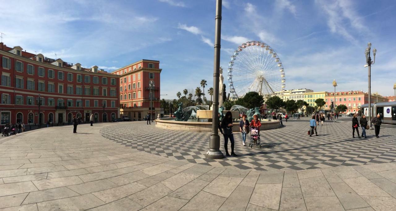 Apartment On Place Massena Nice Exterior photo